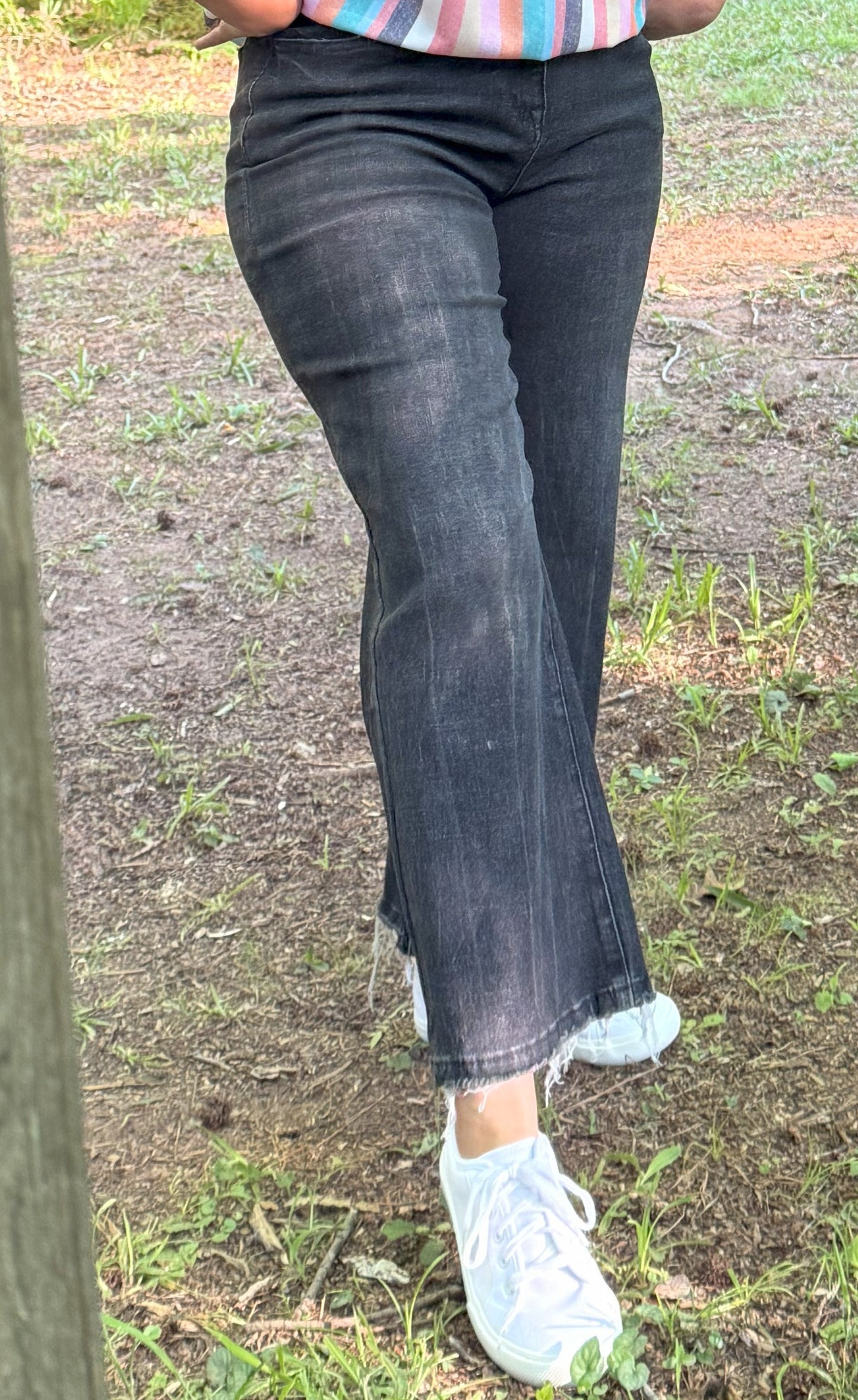 Rugged Mineral Washed Jeans - Carbon Grey