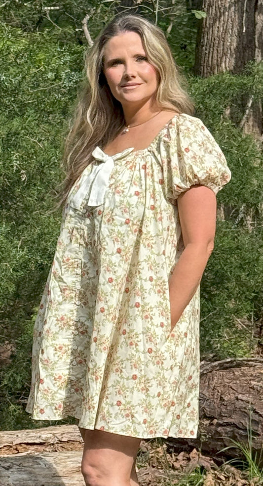 Darling Floral Dress With Bow, Buttons, and Puff Sleeves
